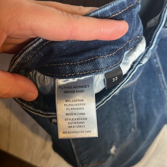 Flying Monkey Blue Denim Shorts High Rise Dark Wash Distressed Size 33 - Picture 6 of 6